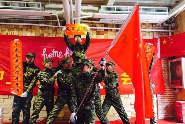 三亚代表团继续审议省“两院”工作报告 周红波陈希刘耿参加